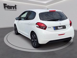 PEUGEOT 208 5p 1.2 puretech Signature s&s 82cv
